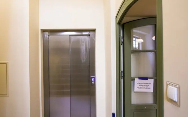 Homely Garden Apartment Old Town