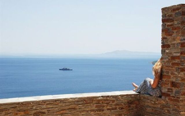 Andros Prive Suites