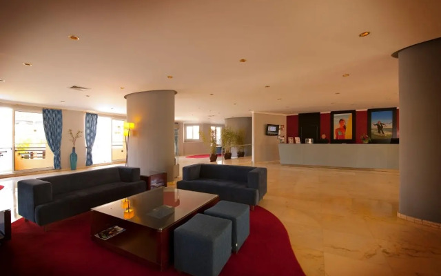 Отель Vila Galé Náutico