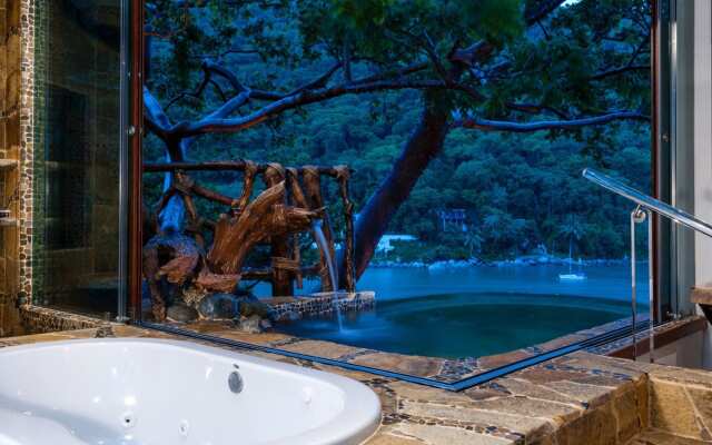 Villa Polinesia Wellness Resort