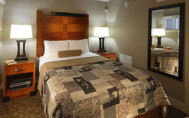 Montreal Beach Resort