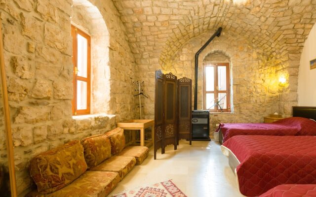 Boustany Guest House - Hostel