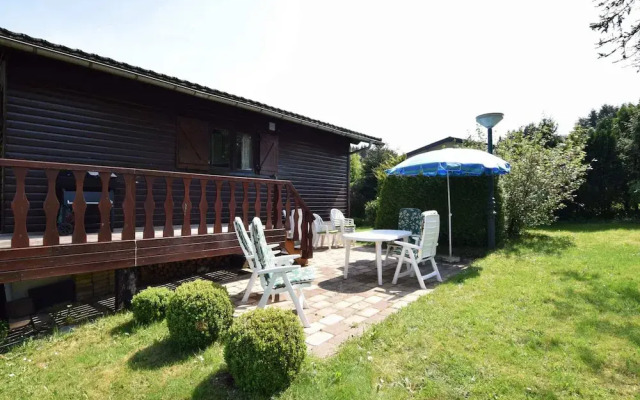 Comfortable Cottage Near Lake Cherapont