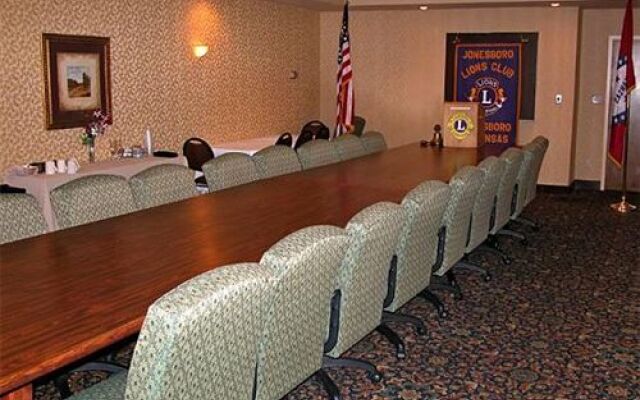 Haven Hotel By OYO Jonesboro University Area