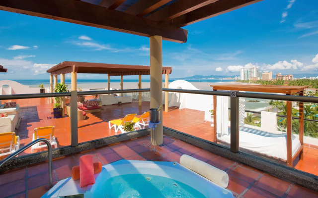 Plaza Pelicanos Grand Beach Resort - All Inclusive