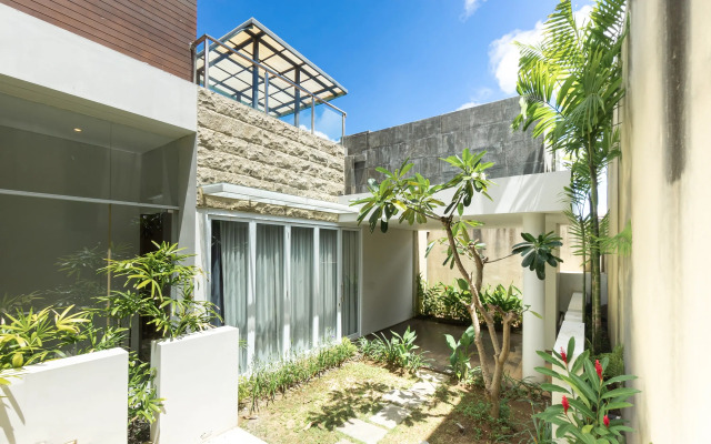 B'Sheika Nusa Dua By Zuzu
