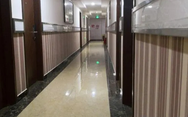 Yixing Hotel (Shanghai Zhujiajiao Ancient Town Scenic Area Branch)