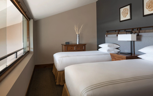 Teton Mountain Lodge and Spa