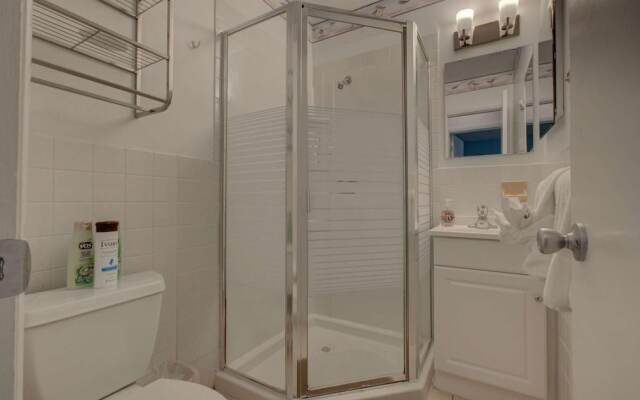 Jamaica Royale Beach Waves