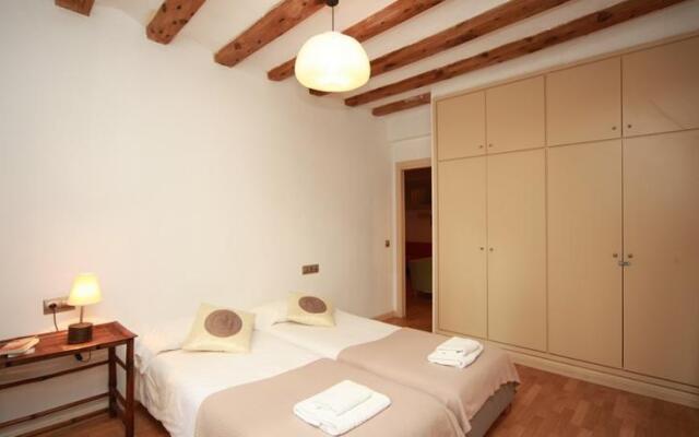 Apartments Esparteria Born