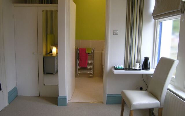 Westwell Hall