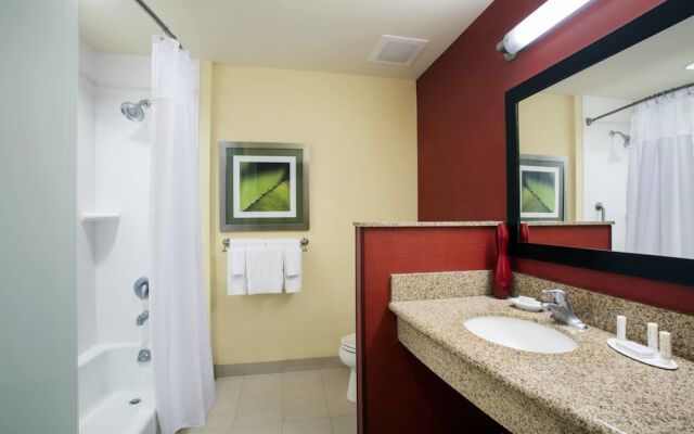 Courtyard Homestead Marriott