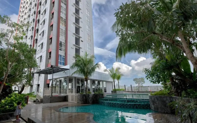 The Modern Style Studio At Vida View Makassar Apartment