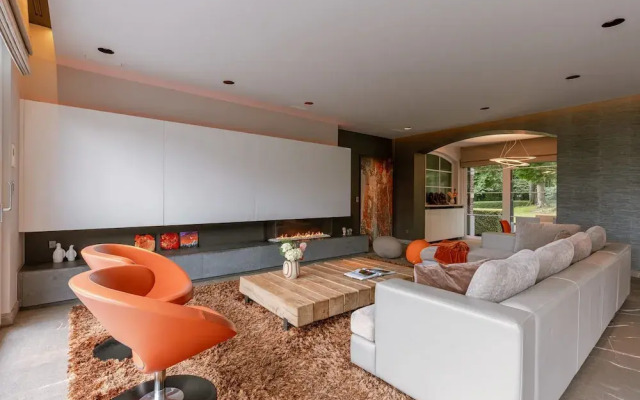 Unique and Very Exclusive Villa Gentbos With Stunning Garden