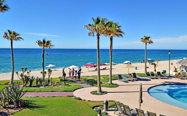 Princesa Rocky Point by Castaways