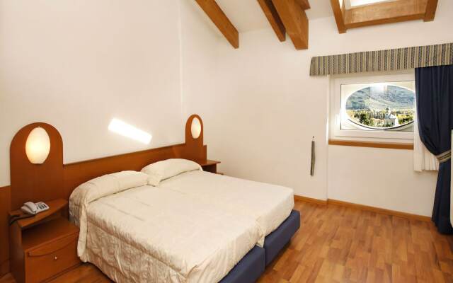 Aparthotel Englovacanze