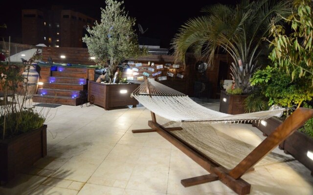 Luxury Beach Suite by Airsuite