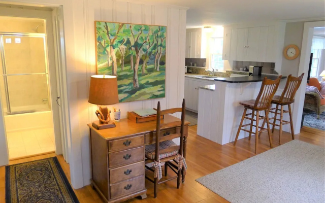 205 Rock Harbor - 2 Bedroom House