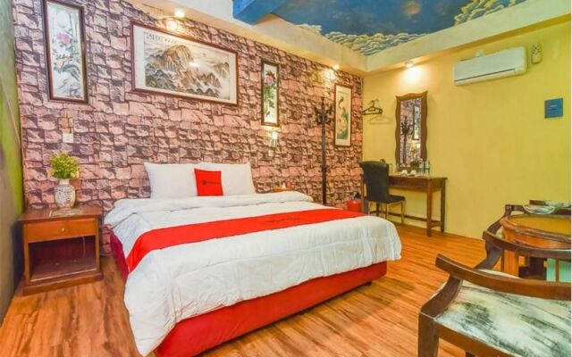 RedDoorz Plus near Tirta Empul Temple Ubud