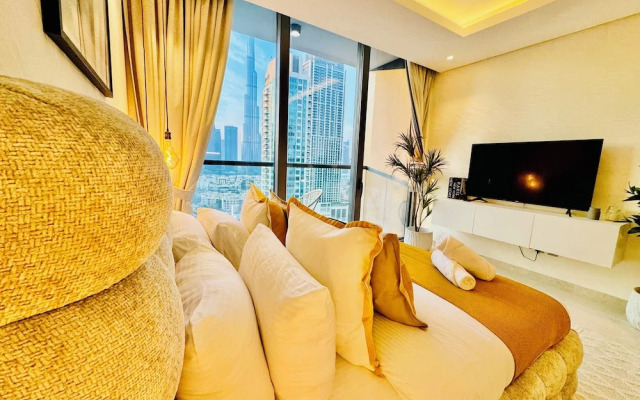 Venduras - Chic Studio Sterling Omniyat