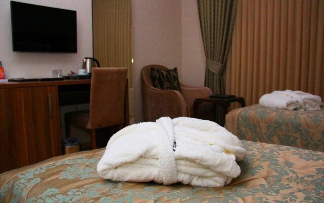 Hotel Adanava