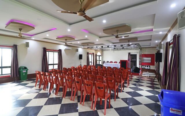 Hotel Prantika by OYO Rooms