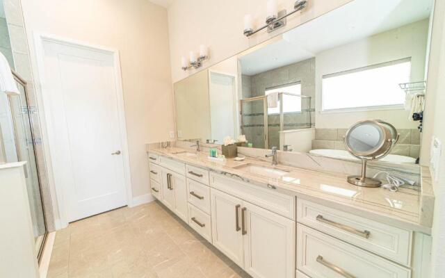 Spacious Home in Bears Den Near Disney with Private Pool & Resort Amenities - 7928JC