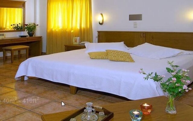 Sissy Village Hotel