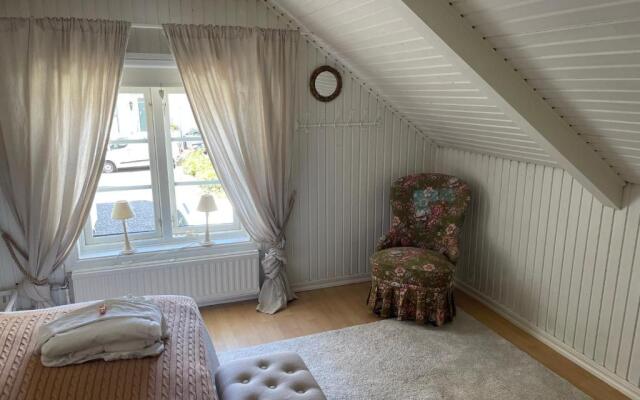 Pia's House