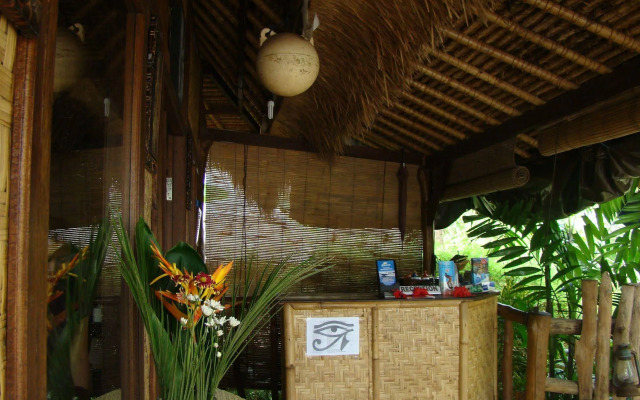 Flower Bud Bungalow