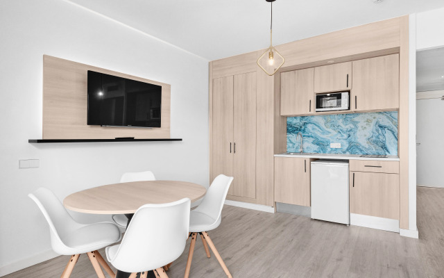 Palmanova Suites by TRH