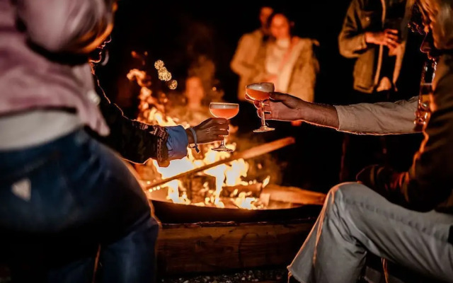 Tiny Parks Cast Away