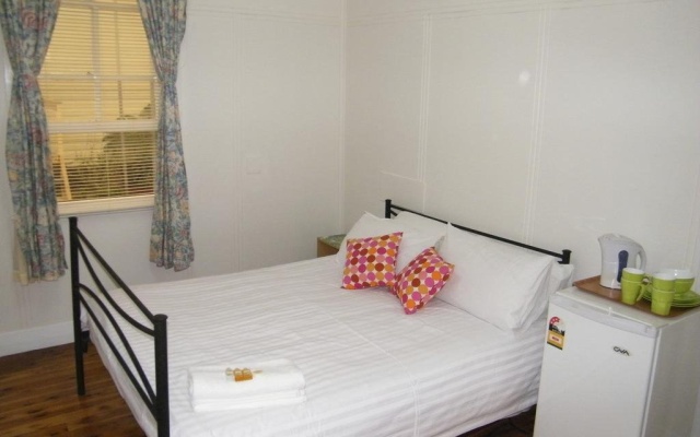 The Rex Tamworth – Guest Rooms – Tamworth
