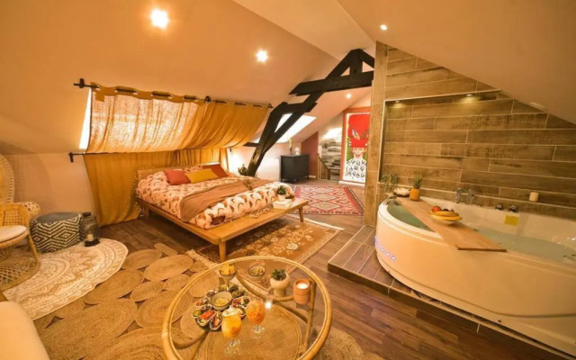 Mexican room