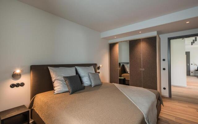 Golden Ball Boardinghouse