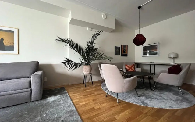 Injoy Premium Solna
