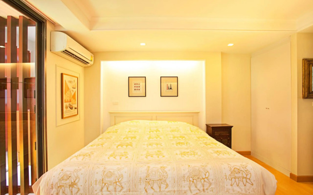 Rocco Hua Hin Beach Seaview