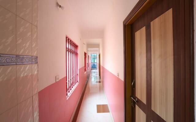 OYO Flagship 12122 Maa Bhagabati Guest House