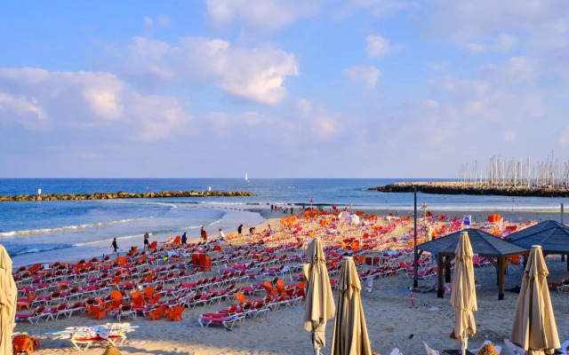 Beautiful 2-bedroom condo in the heart of Tel Aviv
