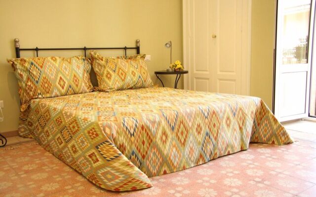 Via Roma 25 B&B