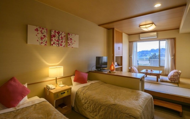 Hotel Symphony Annex – Guest Rooms – Sagae