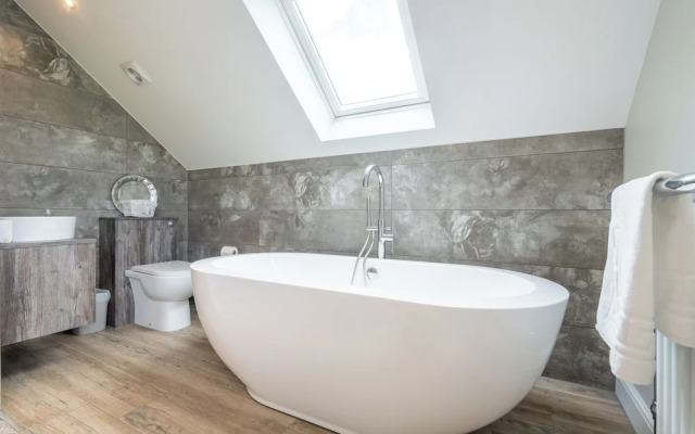 Valley View Luxury Lodges Gamekeepers 4 Bedroomed