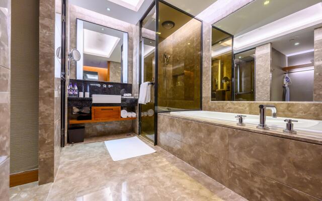 Crowne Plaza Huizhou by IHG