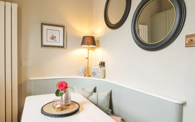 Hideaway Cottage