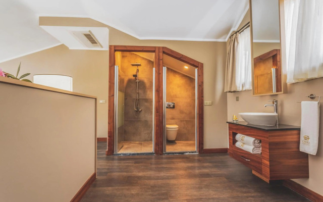 Orka Cove Hotel Penthouse & Suites - Adults Only