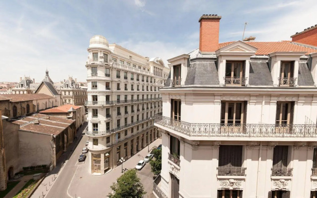 The Thonet House - A Luxury Historic Collection