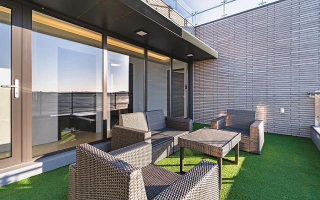 Daebudo Atiko Dokchae Pool Villa