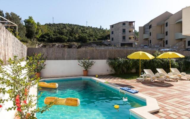 Apartments Veramenta
