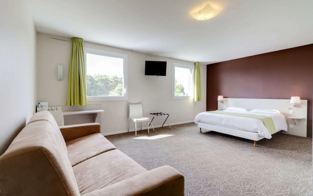 Brit Hotel Saint-Méen-le-Grand en Brocéliande