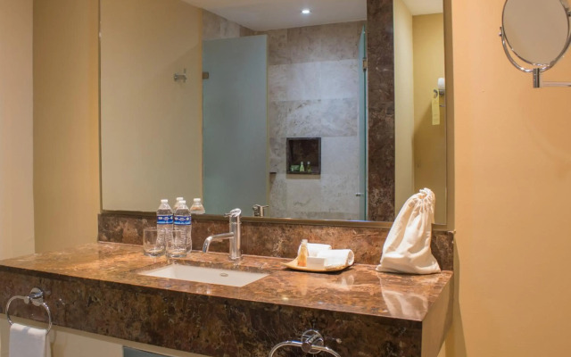 Sunset Plaza Beach Resort & Spa Pto Vallarta All Inclusive